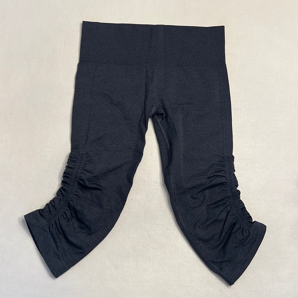 81. Lululemon In The Flow Crop Legging Navy